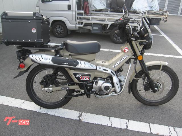 ＣＴ１２５ハンターカブ　カメラ　ガソリン補助タンクその他付き