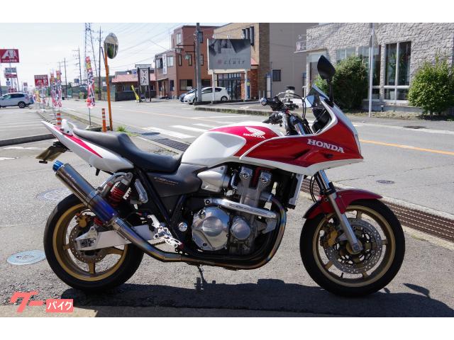 ＣＢ１３００Ｓｕｐｅｒ　ボルドール　フューエルインジェクション　４ストローク