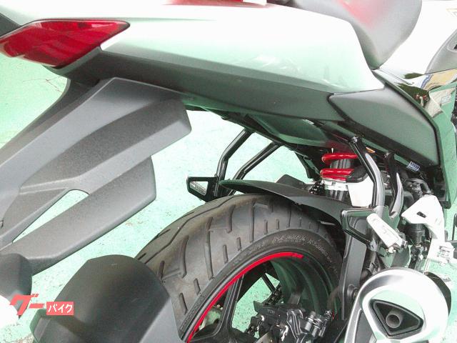 スズキ GIXXER 150 M3モデル パールブレイズオレンジ