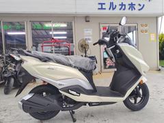 スズキ　バーグマンストリート１２５ＥＸ　２０２６年モデル　パールグレイスホワイト