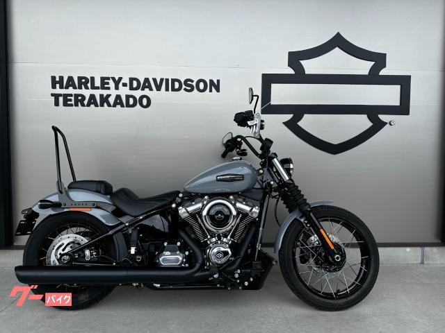 ＦＸＢＢ　ソフテイル　ストリートボブ１１７　認定中古車　メーカー保証付き　　マフラーブラックアウトカスタム