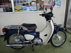 ホンダ　スーパーカブ１１０　２０１８モデル　フロントキャリア　社外スクリ−ン装備