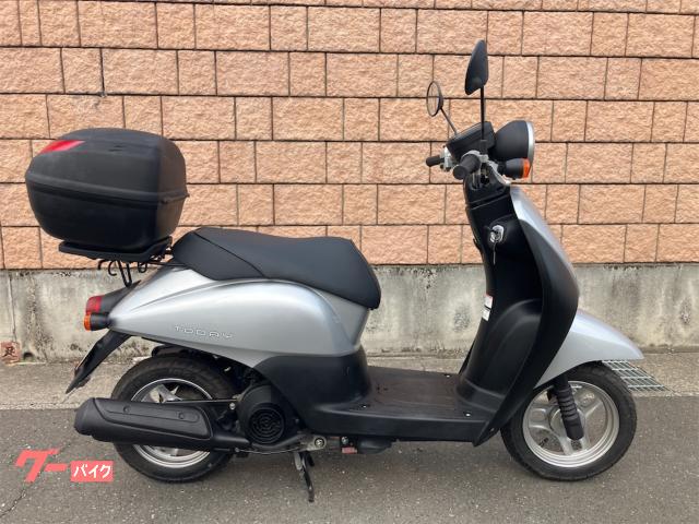 ホンダ トゥデイ 脱着式リアボックス付 インジェクション タイヤFR