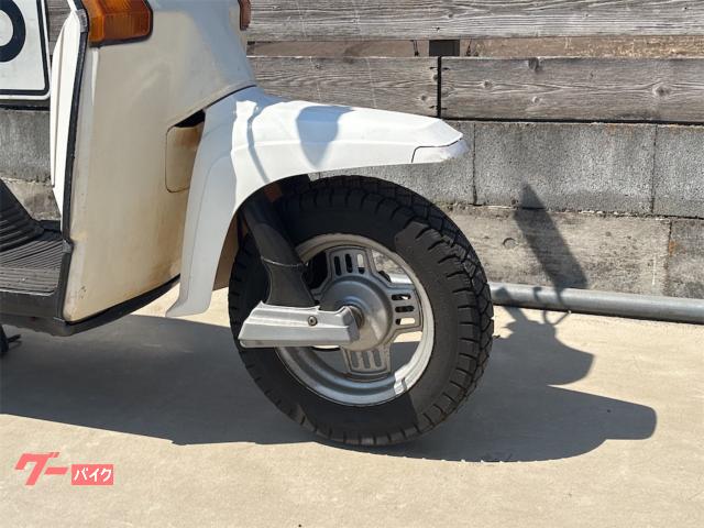 ヤマハ ベルーガ80｜ロケットモーターサイクル｜新車・中古バイク