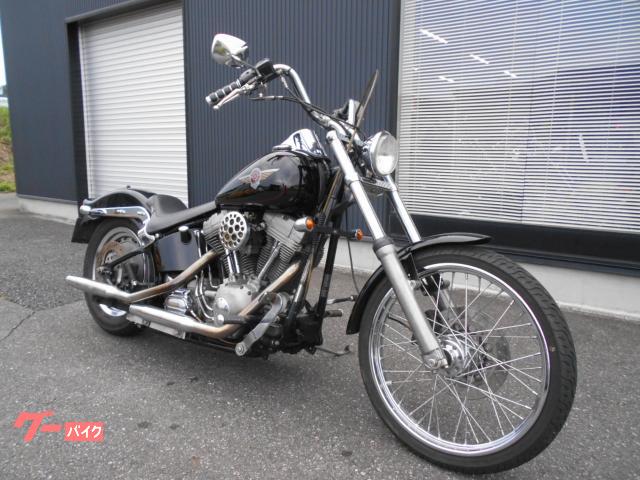 Harley-Davidson バイクタンク 黒 汎用　約30cm Vivid Black Softail Quarter Fairing 57001615DH | Harley