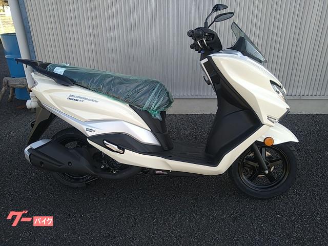 バーグマンストリート１２５ＥＸ