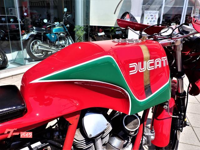 DUCATI 900MHR NCR風タンクシート べリアメーター