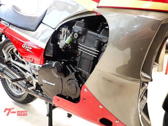 カワサキ GPZ900R A11 逆車 ノーマル車両｜アップル