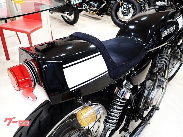 ヤマハ SR400 2型 ドゥカティ風カフェスタイル 500ss