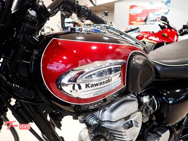 カスタムペイント】カワサキW650 板金塗装（燃料タンクカスタム
