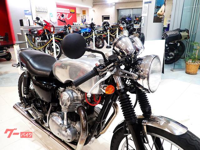 W650フルエキマフラーペイトンプレイスまだまだつかえる！ カワサキ W650 カフェスタイルカスタム ペイトンプレイス