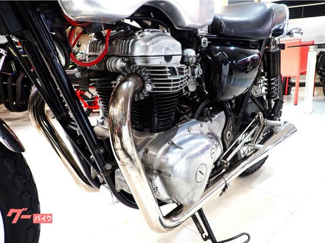 カワサキ W650 カフェスタイルカスタム ペイトンプレイス