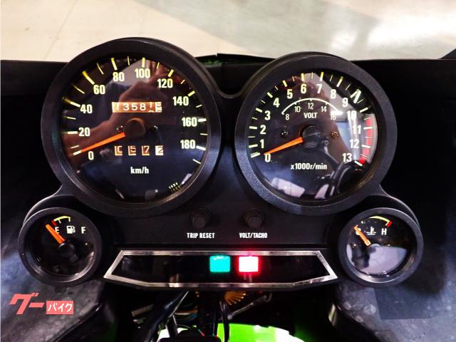 gpz900r 逆車メーター　a11 カワサキ GPZ900R 国内物A11 ゲイルスピード ブレンボ