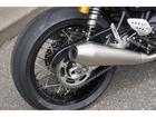 スラクストン1200RS
