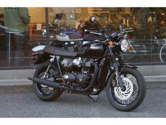 ＴＲＩＵＭＰＨ　ボンネビルＴ１２０ブラック