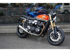 ＴＲＩＵＭＰＨ　スピードツイン１２００ＲＳ