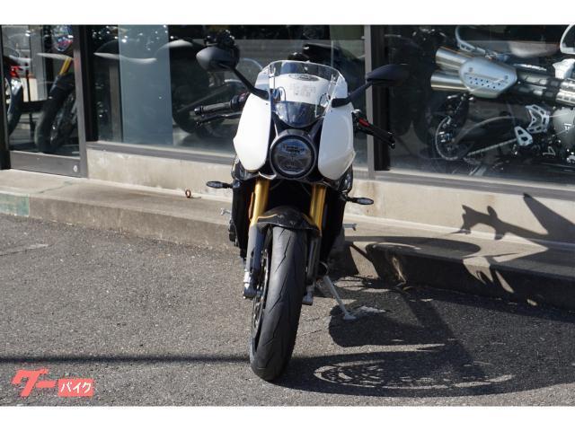 スピードトリプル1200RR 登録済未使用車