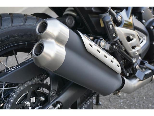 スクランブラー400XC