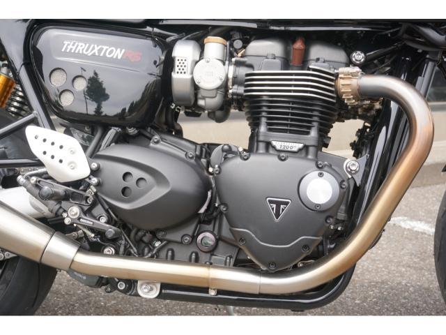 スラクストン1200RS