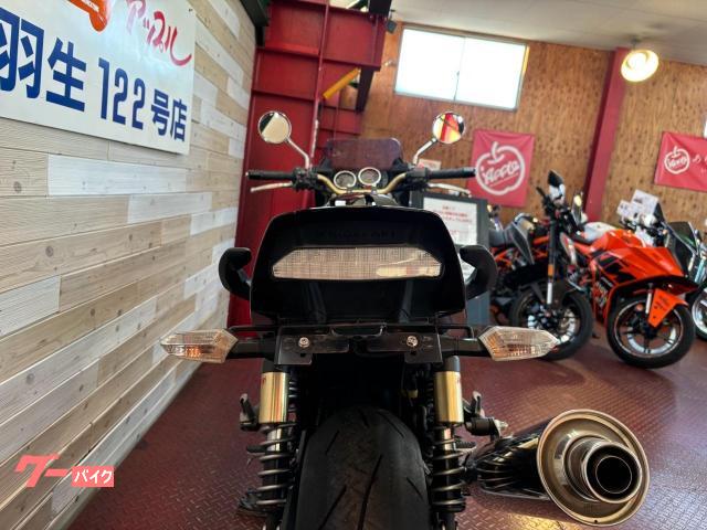 カワサキ ZRX1200 DAEG タックロールシート カワサキ ZRX1200 DAEG タックロールシート
