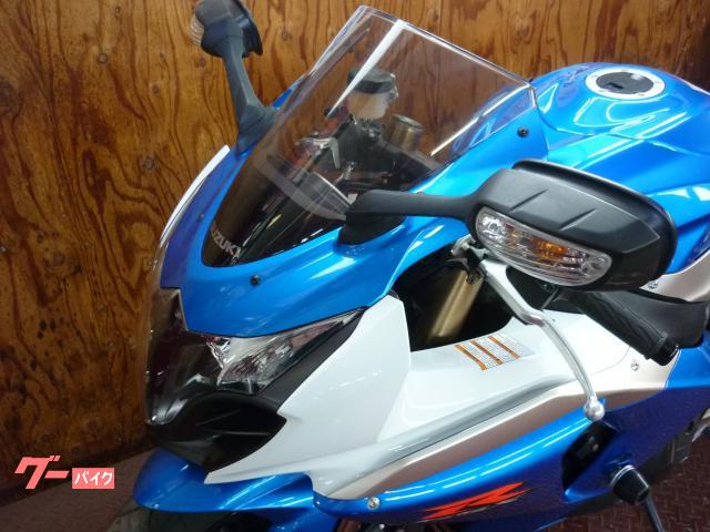 スズキ GSX－R1000 GT78A メタリックトリトン