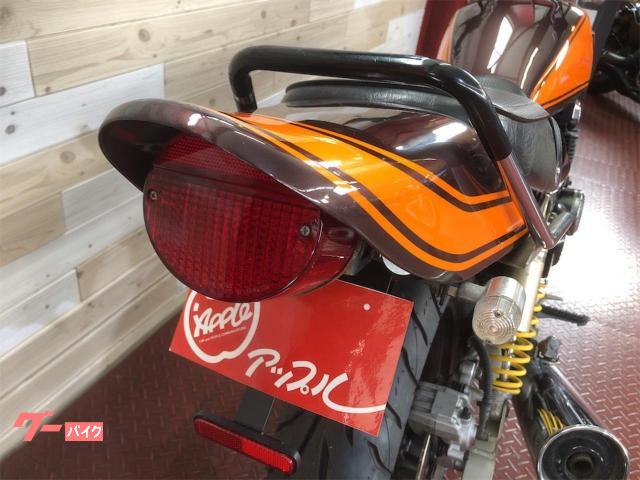 カワサキ ZEPHYRχ 火の玉カラー塗装 Z2仕様サイドカバー