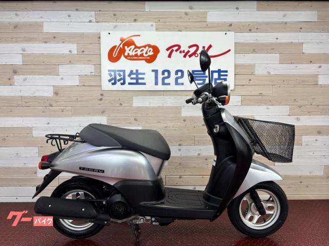 トゥデイ　ＡＦ６７　インジェクション　フロントバスケット　リアキャリア　シート新品