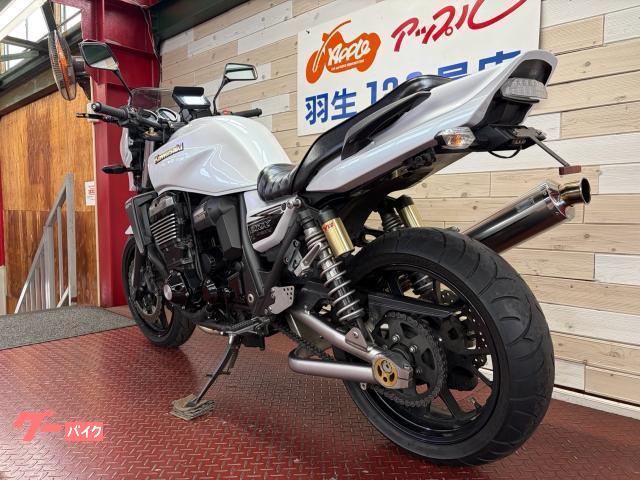 カワサキ ZRX1200 DAEG パールホワイト モリワキマフラー