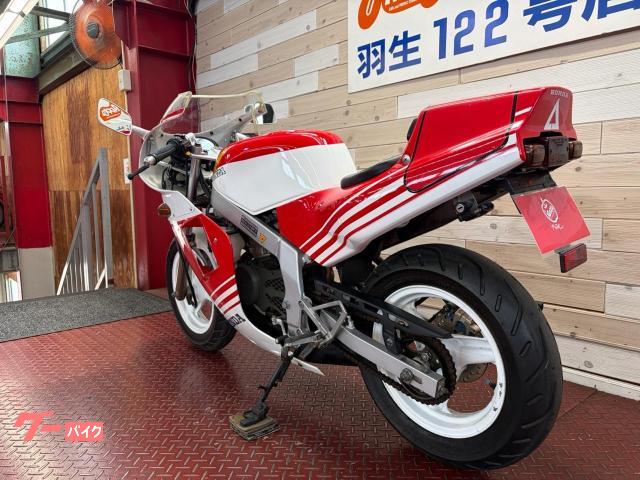 ホンダ NSR80 1988年モデル 赤テラ 水冷2サイクルエンジン