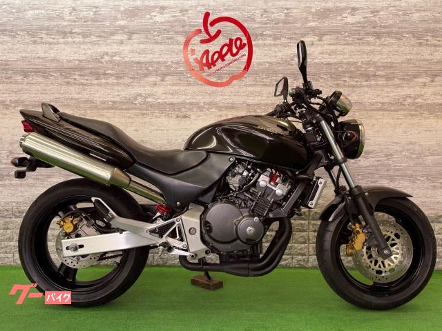 ＨＯＲＮＥＴ　最終モデル　パールコスミックブラック　水冷４気筒エンジン　燃料計付きメーター