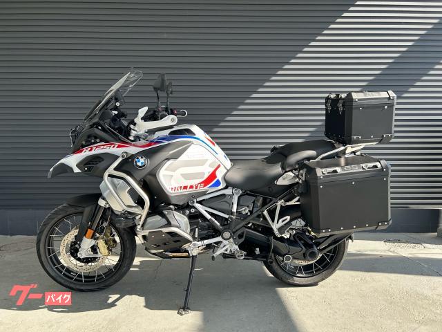 Ｒ１２５０ＧＳ　Ａｄｖｅｎｔｕｒｅ　プレミアムライン　アクラポマフラー　サイドパニア＆トップケース