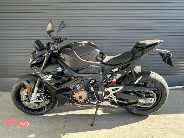 Ｓ１０００Ｒ　２０２４年モデル　シフトアシスト　グリップヒーター