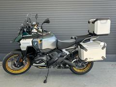 ＢＭＷ　Ｒ１３００ＧＳアドベンチャー　ツーリング　アウレリウス・グリーン　電動スクリーン　トップケース＆サイドパニア　認定中古車保証付き