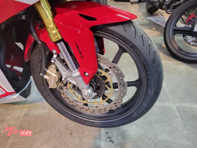 ホンダ CBR250RR ABS ETC車載器 USB電源 前後タイヤ ホンダ CBR250RR ABS ETC車載器 USB電源 前後タイヤ