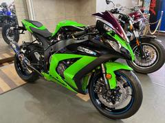 カワサキ　Ｎｉｎｊａ　ＺＸ−１０Ｒ