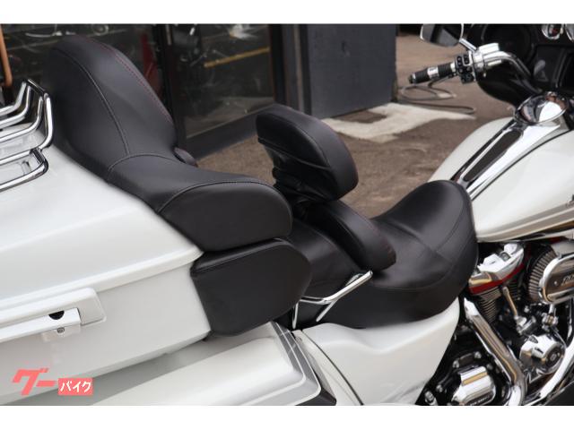 HARLEY－DAVIDSON CVO FLHTCUTGSE