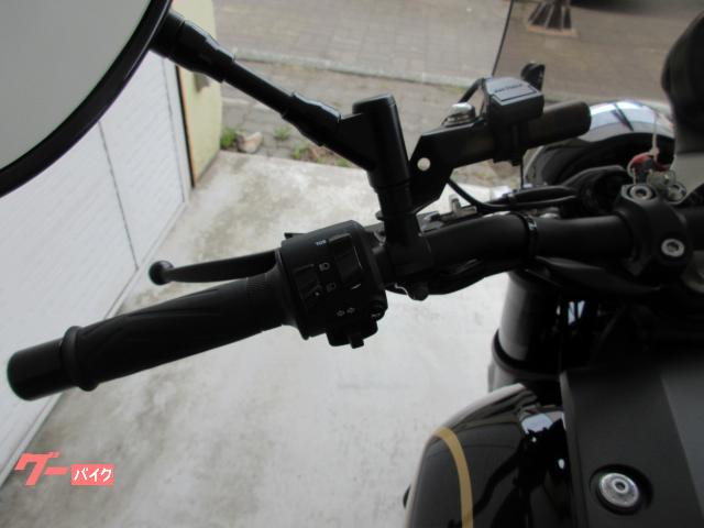 XSR900 ヘリテージ外装キット RZブラック 新品未使用　 ヤマハ 【動画有り】XSR900 ヘリテージ外装 RZブラック B312682| BDS