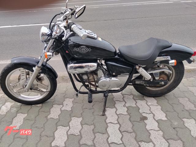 バイク magna50 1988 Honda V45 Magna (RC28) (up to late-year 1988) specs review