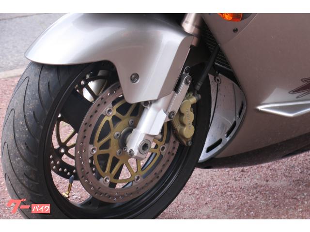 カワサキ Ninja ZX－12R インジェクション 4
