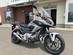ホンダ　ＮＣ７００Ｘ　タイプＬＤ　ＤＣＴ　ロングスクリーン　社外マフラー　エンジンガード　ＤＣＴチェンジペダルキット　センタースタンド
