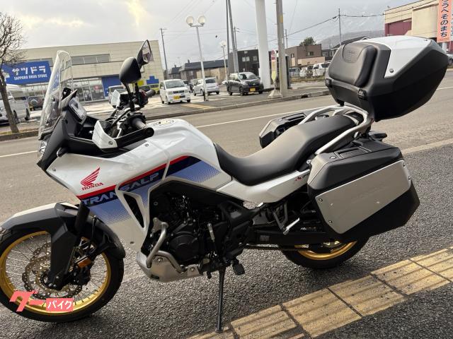 ＸＬ７５０トランザルプ　オフロードジャーニーＯＰ　エンジンガード　ナックルガード　ＥＴＣ　ドラレコ　オートシフター