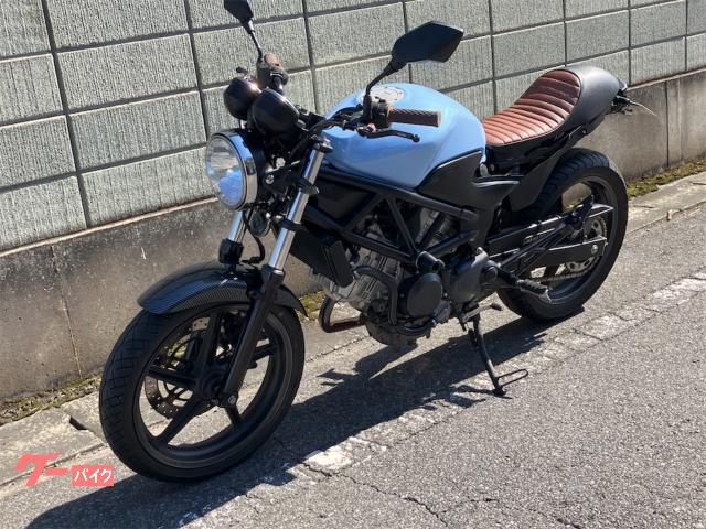 HONDA VTR250 ソロシートカスタム ホンダ VTR250 カスタム マフラー シングルシート ハンドル廻り