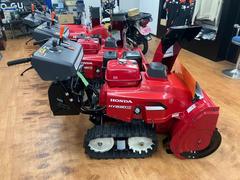 除雪機　除雪機　ホンダＨＳＳ１３７０ｉＪ