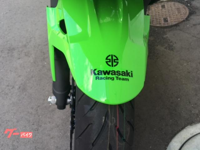 カワサキ Ｎｉｎｊａ　４００　ＫＲＴ　新車　２０２３モデルの画像（北海道