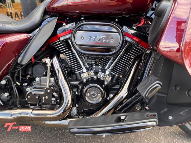 HARLEY－DAVIDSON CVO FLHXSE ストリート