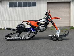 スノーバイク　スノーバイク　ＫＴＭ４５０ＥＸＣ−Ｆ＋Ｔｉｍｂｅｒｓｌｅｄ　ＡＲＯ１３７