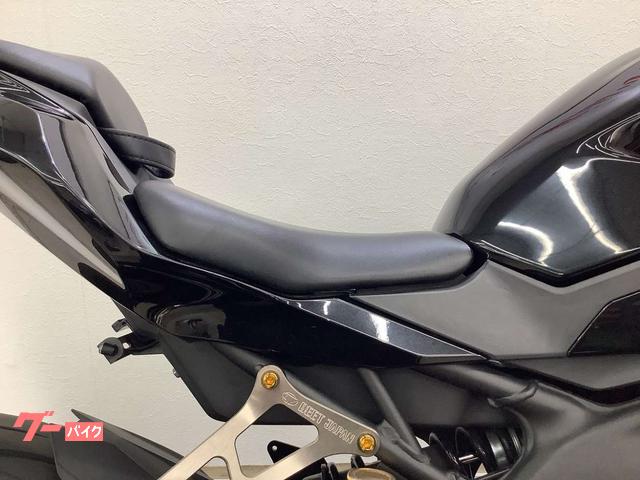 Mi 出品 カワサキ Ninja ZX－25R 2022年モデル OVER製