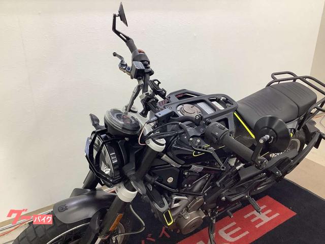 HUSQVARNA スヴァルトピレン401 2018年モデル リア