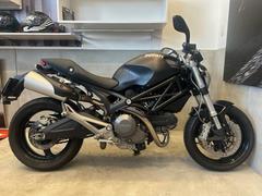 ＤＵＣＡＴＩ　モンスター６９６　Ｄａｒｋ　Ｓｔｅａｌｔｈ