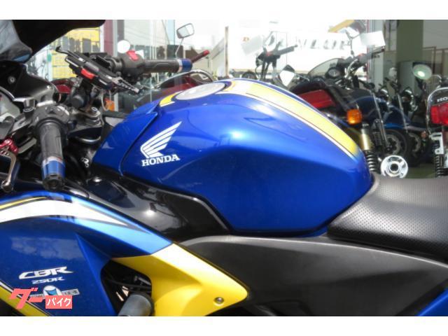 ホンダ CBR250Rモリワキカラー モリワキマフラー・ライト